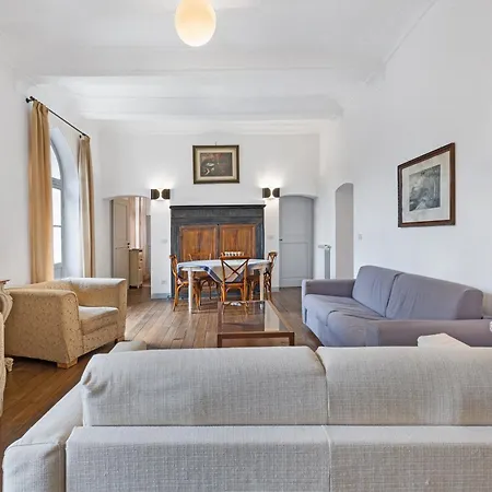 Quadrilocale Camelot Apartment Finale Ligure