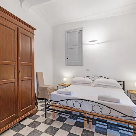 Apartment Quadrilocale Camelot