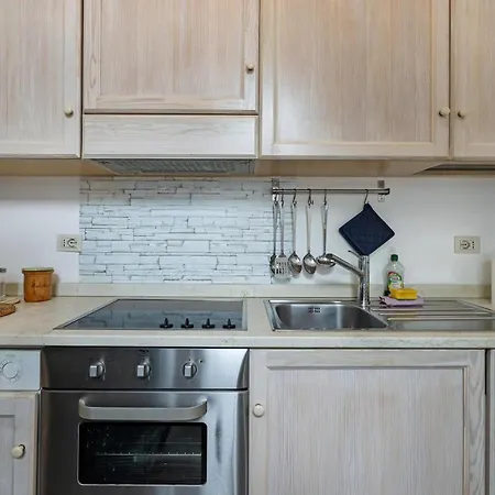 Apartamento Quadrilocale Camelot *