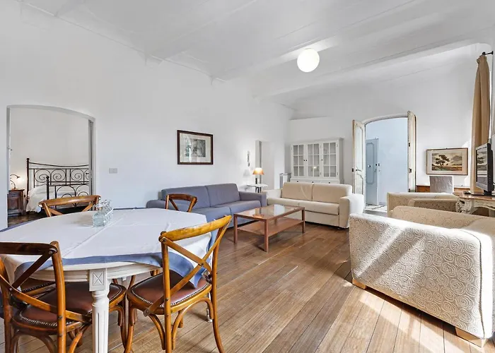 Quadrilocale Camelot דירה פינאלה ליגורה